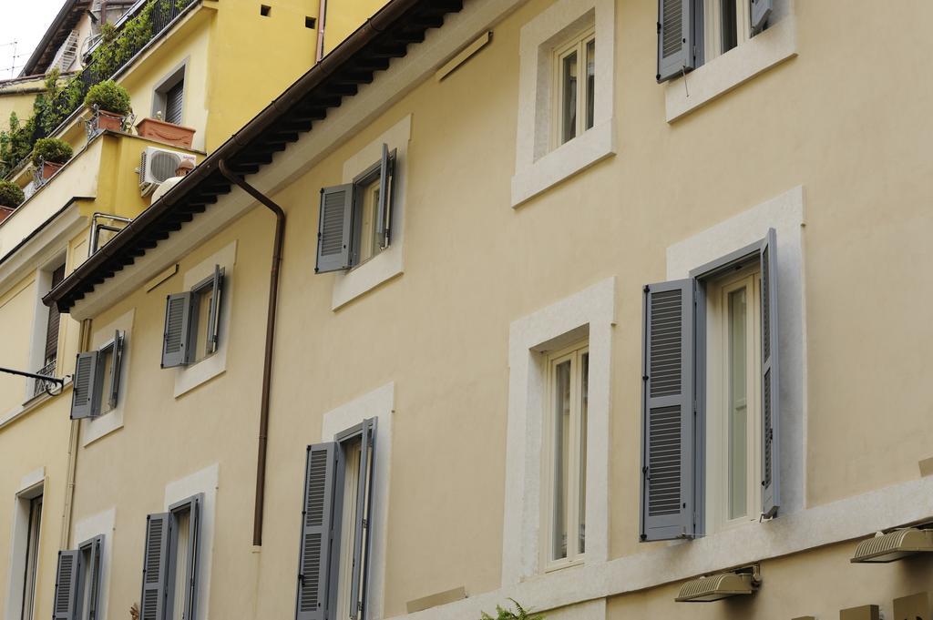 Mario De' Fiori 37 Otel Roma Dış mekan fotoğraf